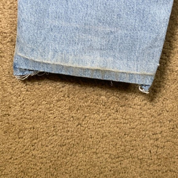 Vinatge LEVIS Mens Jeans Sz 34x29 Relaxed 540 Straight Brown Tab Light Wash Blue - Picture 11 of 12
